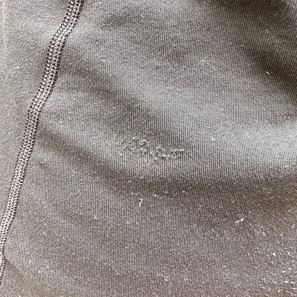 Lululemon Define Jacket | Black | Size 8 - Picture 3 of 5